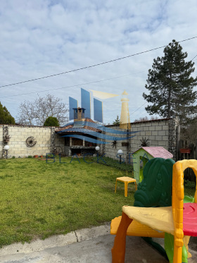 Обява Продава ЗАВЕДЕНИЕ,с. Здравец, област Варна>