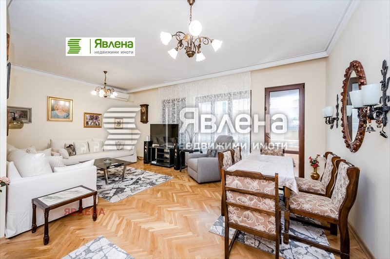 Продава КЪЩА, град София, Лозенец • 790000 € / 1545105.70 лв. • 71565601 1 — Holmes.bg Продава КЪЩА, град София, Лозенец • 790000 € / 1545105.70 лв. • 71565601 1