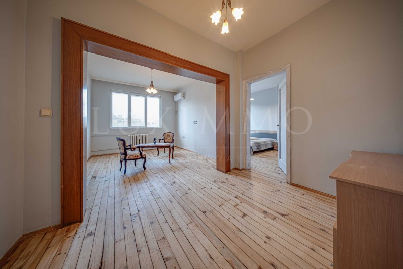 Продава 3-СТАЕН, град София, Център • 310000 € / 606307.30 лв. • 15978969 1 — Holmes.bg Продава 3-СТАЕН, град София, Център • 310000 € / 606307.30 лв. • 15978969 1