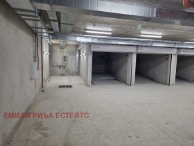ГАРАЖ, ПАРКОМЯСТО, 15 m2 - Holmes.bg ГАРАЖ, ПАРКОМЯСТО, 15 m2