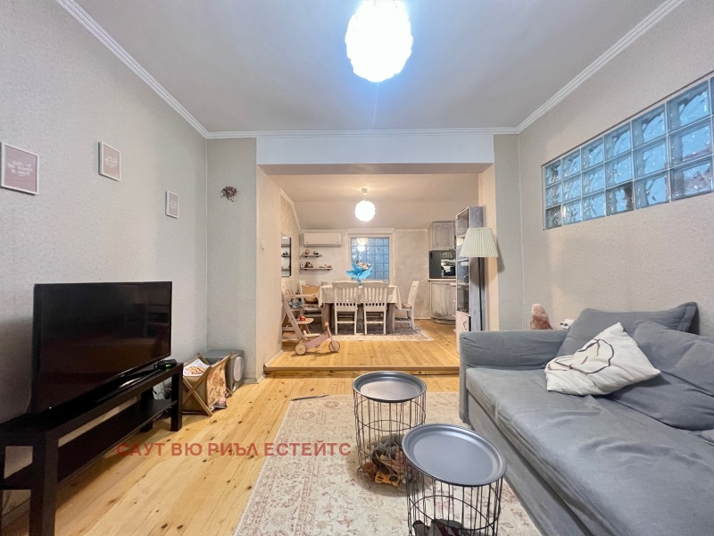 Продава 3-СТАЕН, град София, Лозенец • 245000 € / 479178.35 лв. • 57435219 1 — Holmes.bg Продава 3-СТАЕН, град София, Лозенец • 245000 € / 479178.35 лв. • 57435219 1