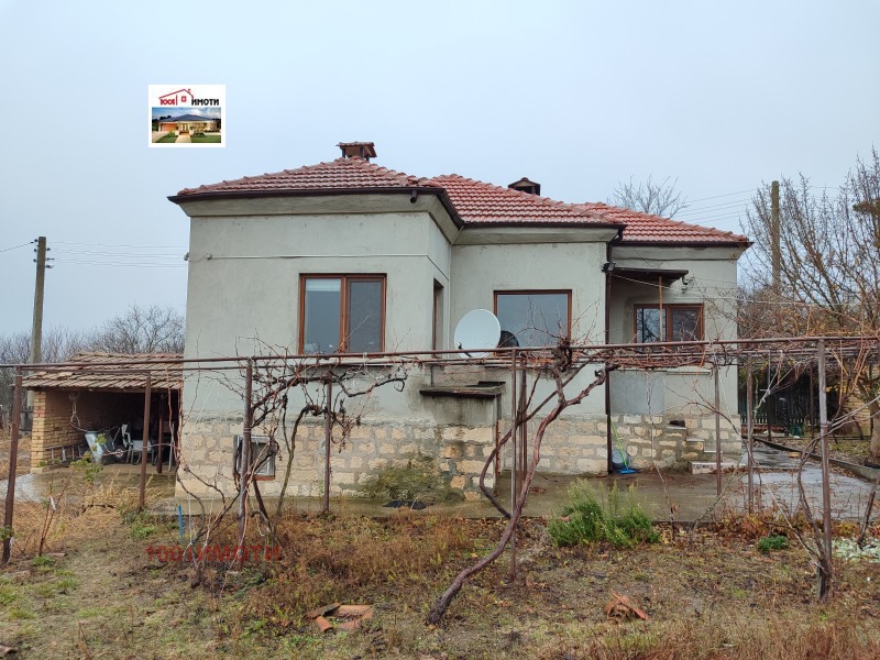 Продава  Къща, област Добрич, с. Ведрина • 49 900 EUR • ID 14357685 — holmes.bg - [1] 