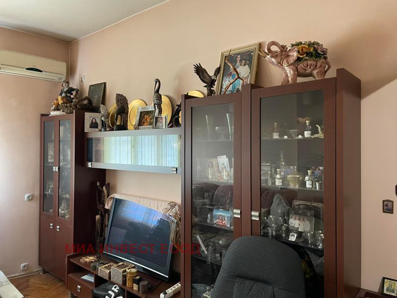 Продава  Етаж от къща, град Враца, Център •  249 000 EUR • ID 78981888 — holmes.bg - [1] 
