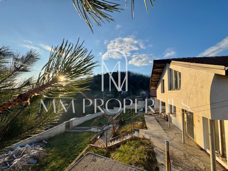 Продава КЪЩА, град София, гр. Банкя • 255000 € • 97307594 1 — Holmes.bg Продава КЪЩА, град София, гр. Банкя • 255000 € • 97307594 1