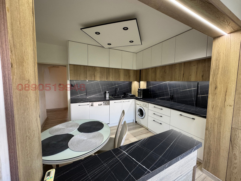 Продава 4-СТАЕН, град Русе, Възраждане • 145000 € • 43120891 1 — Holmes.bg Продава 4-СТАЕН, град Русе, Възраждане • 145000 € • 43120891 1