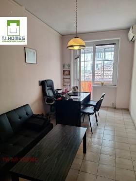 3-СТАЕН, 74 m2 - Holmes.bg 3-СТАЕН, 74 m2