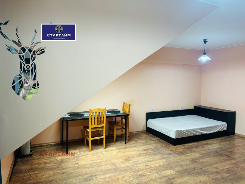 Продава АТЕЛИЕ, ТАВАН, град София, Център • 125000 € • 70322167 1 — Holmes.bg Продава АТЕЛИЕ, ТАВАН, град София, Център • 125000 € • 70322167 1