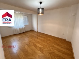 3-СТАЕН, 92 m2 - Holmes.bg 3-СТАЕН, 92 m2