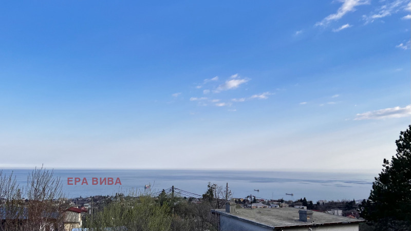 Продава КЪЩА, град Варна, м-т Акчелар • 450000 € • 38345833 1 — Holmes.bg Продава КЪЩА, град Варна, м-т Акчелар • 450000 € • 38345833 1