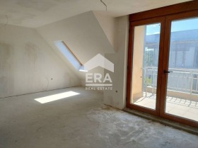 4-СТАЕН, 206 m2 - Holmes.bg 4-СТАЕН, 206 m2