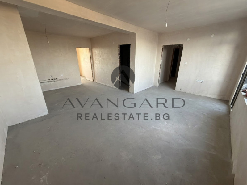 Продава 4-СТАЕН, град Пловдив, Тракия • 274999 € / 537851.29 лв. • 37132458 1 — Holmes.bg Продава 4-СТАЕН, град Пловдив, Тракия • 274999 € / 537851.29 лв. • 37132458 1