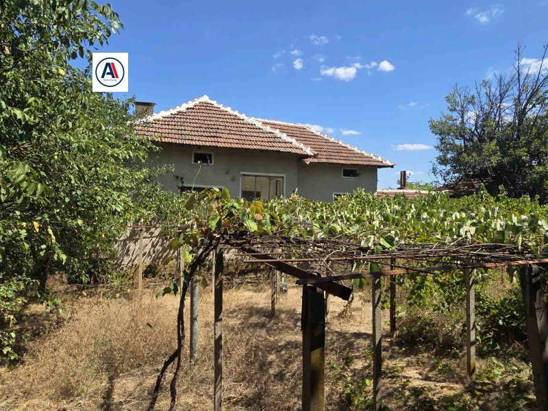 Продава КЪЩА, област Монтана, с. Бели брод • 16000 € • 49055667 1 — Holmes.bg Продава КЪЩА, област Монтана, с. Бели брод • 16000 € • 49055667 1