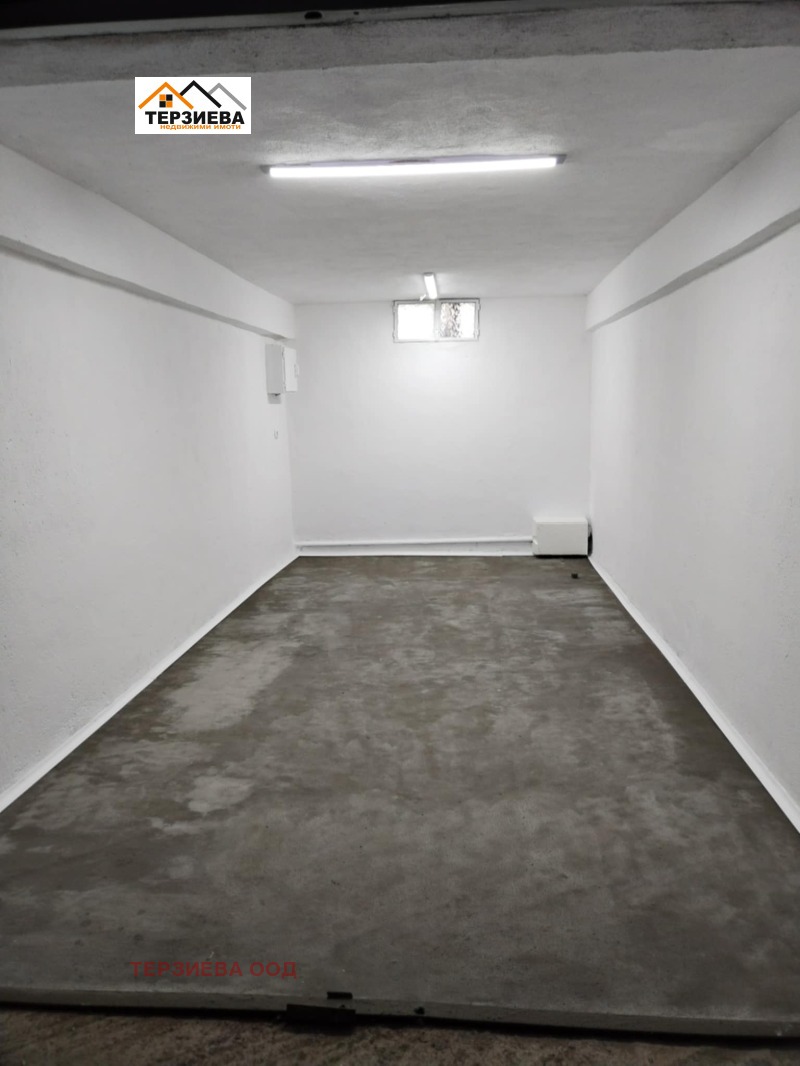 Продава ГАРАЖ, ПАРКОМЯСТО, град Стара Загора, Аязмото • 32000 € / 62586.56 лв. • 90600994 1 — Holmes.bg Продава ГАРАЖ, ПАРКОМЯСТО, град Стара Загора, Аязмото • 32000 € / 62586.56 лв. • 90600994 1