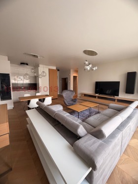 3-СТАЕН, 139 m2 - Holmes.bg 3-СТАЕН, 139 m2