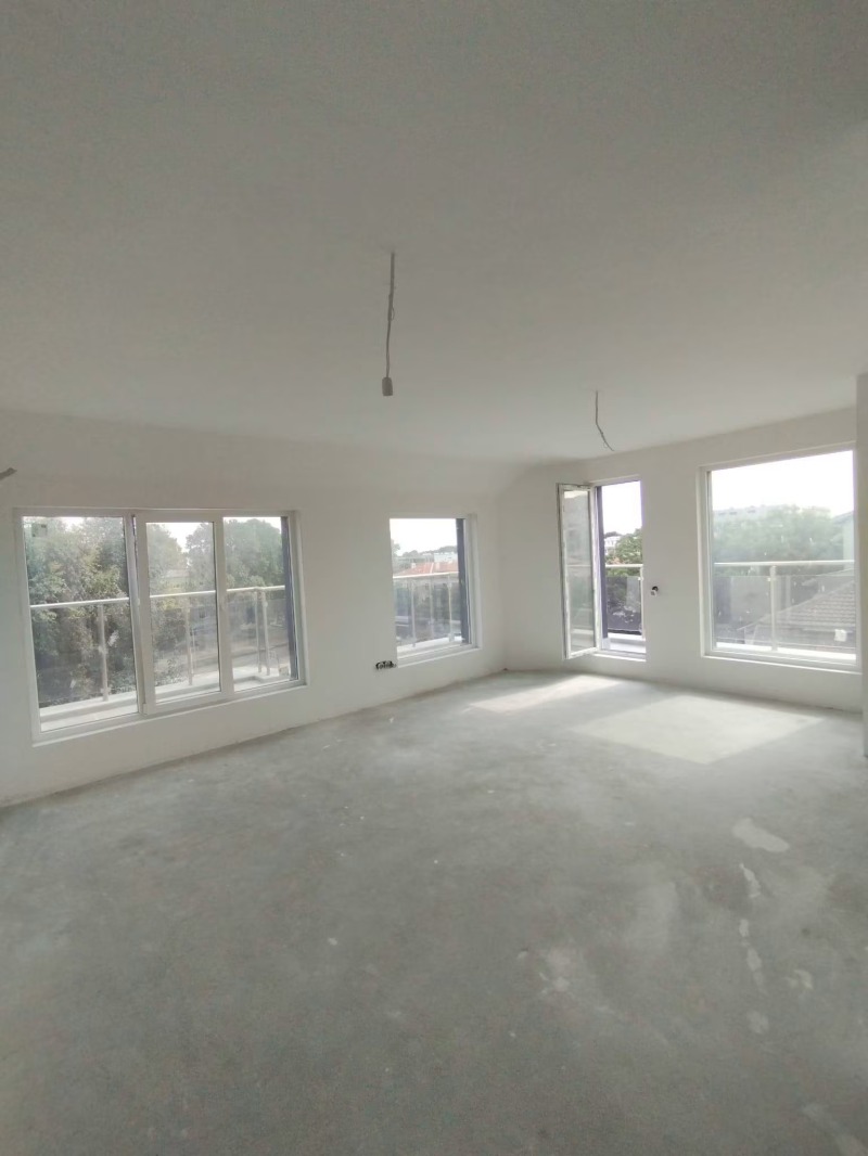 Продава 3-СТАЕН, град Варна, Аспарухово • 190000 € / 371607.70 лв. • 32454741 1 — Holmes.bg Продава 3-СТАЕН, град Варна, Аспарухово • 190000 € / 371607.70 лв. • 32454741 1