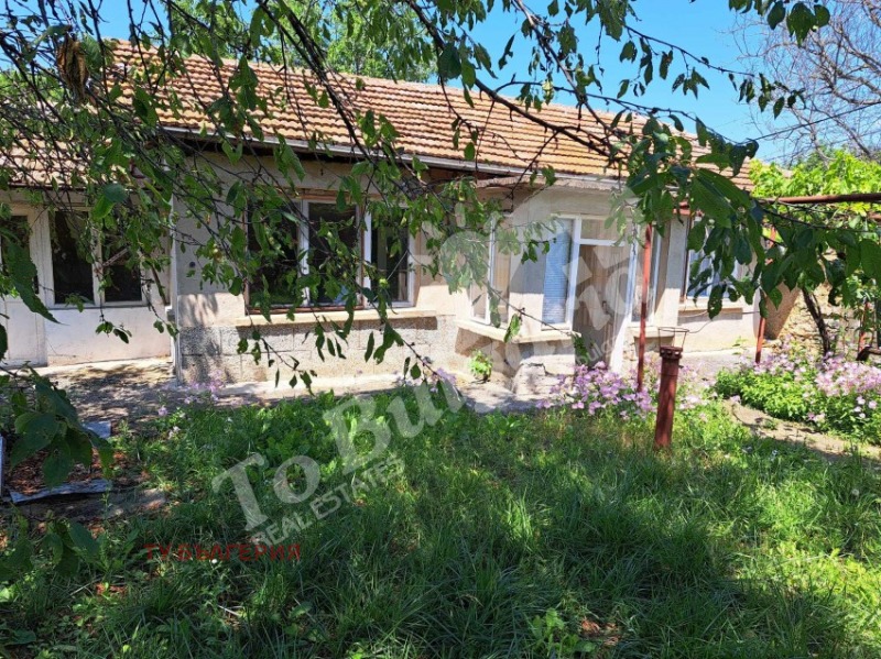 Продава  Къща, област Велико Търново, с. Хотница • 36 900 EUR • ID 70257371 — holmes.bg - [1] 