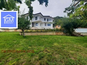 Продажба на къщи в област Добрич — страница 9 - изображение 12 
