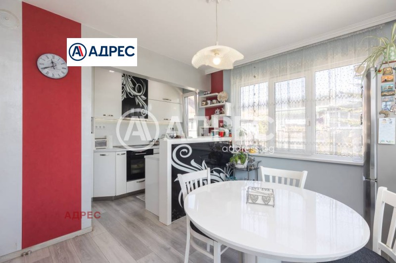 Продава КЪЩА, град Варна, Левски 1 • 430000 € • 76353304 1 — Holmes.bg Продава КЪЩА, град Варна, Левски 1 • 430000 € • 76353304 1