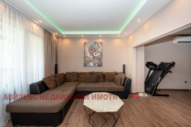 Обява Продава 3-СТАЕН,град Пловдив, Каменица 2