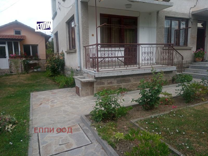 Продава  Етаж от къща област София , гр. Пирдоп , 72 кв.м | 24433807
