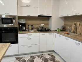 3-СТАЕН, 90 m2 - Holmes.bg 3-СТАЕН, 90 m2