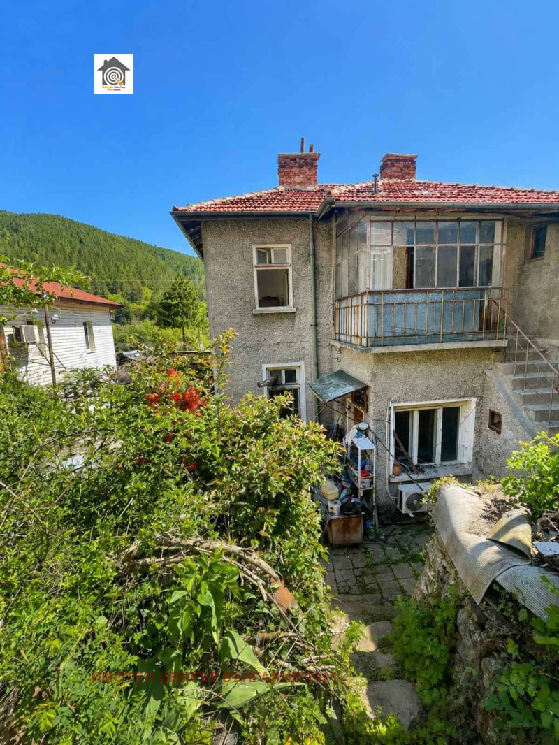 Продава КЪЩА, област София, с. Реброво • 110000 € • 48192447 1 — Holmes.bg Продава КЪЩА, област София, с. Реброво • 110000 € • 48192447 1