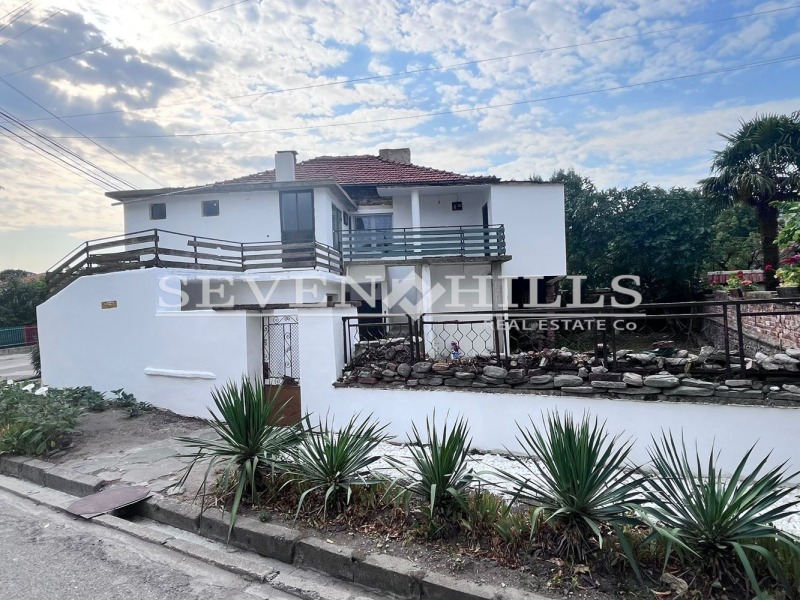 Продава КЪЩА, област Пловдив, с. Първенец • 179500 € / 351071.48 лв. • 52337445 1 — Holmes.bg Продава КЪЩА, област Пловдив, с. Първенец • 179500 € / 351071.48 лв. • 52337445 1