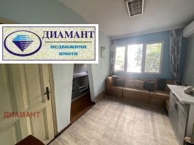 Обява Продава МНОГОСТАЕН,град Русе, Хъшове>