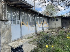 Обява Продава КЪЩА,с. Брестак, област Варна