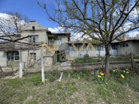 Обява Продава КЪЩА,с. Брестак, област Варна