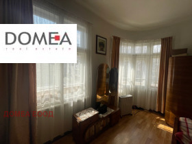 Обява Продава ЕТАЖ ОТ КЪЩА,град Бургас, Център