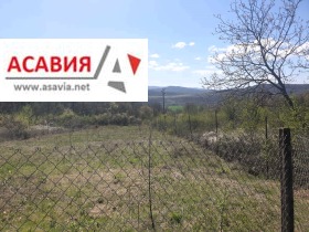Продажба на имоти в с. Сливек, област Ловеч - изображение 12 