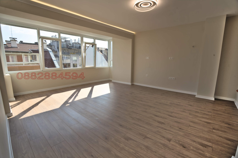 Продава 4-СТАЕН, град Варна, Център • 289000 € / 565234.87 лв. • 17214327 1 — Holmes.bg Продава 4-СТАЕН, град Варна, Център • 289000 € / 565234.87 лв. • 17214327 1