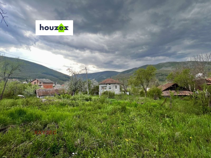 Продава ПАРЦЕЛ, област Перник, гр. Земен • 27000 € • 79430413 1 — Holmes.bg Продава ПАРЦЕЛ, област Перник, гр. Земен • 27000 € • 79430413 1