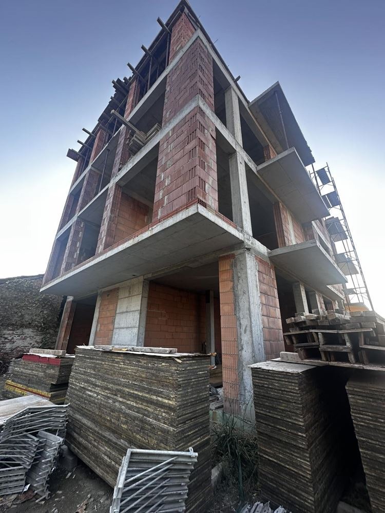 Продава 4-СТАЕН, град Пловдив, Коматево • 171017 € / 334480.18 лв. • 32879127 1 — Holmes.bg Продава 4-СТАЕН, град Пловдив, Коматево • 171017 € / 334480.18 лв. • 32879127 1