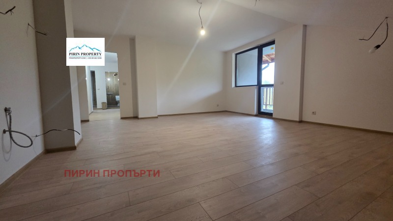 Продава 3-СТАЕН, област Благоевград, гр. Банско • 135995 € • 78054304 1 — Holmes.bg Продава 3-СТАЕН, област Благоевград, гр. Банско • 135995 € • 78054304 1