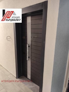 Обява Продава 2-СТАЕН,град Кърджали, Възрожденци>