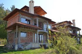 Продажба на имоти в с. Сливек, област Ловеч - изображение 3 