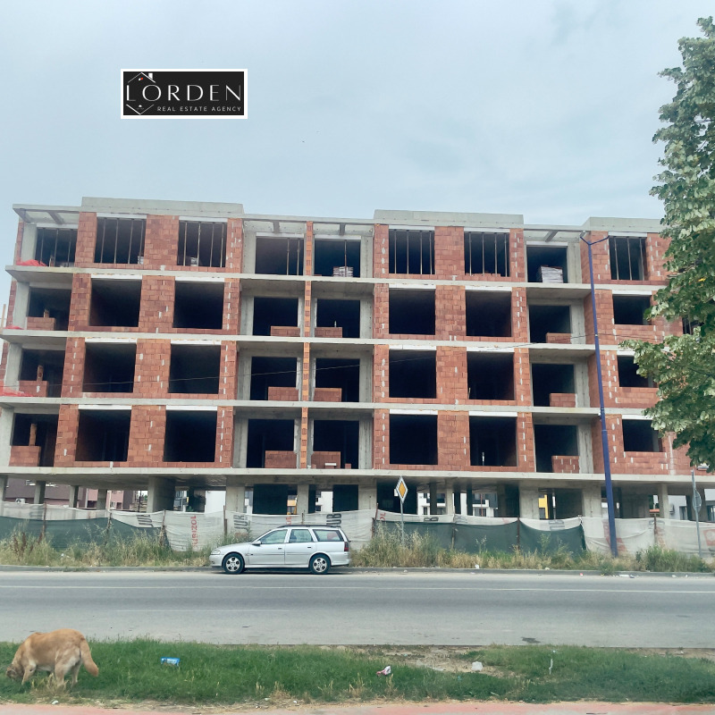 Продава МАГАЗИН, град Пазарджик, Устрем • 424500 € / 830249.83 лв. • 36268538 1 — Holmes.bg Продава МАГАЗИН, град Пазарджик, Устрем • 424500 € / 830249.83 лв. • 36268538 1