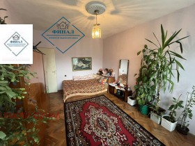 Продава 3-стаен, град Шумен