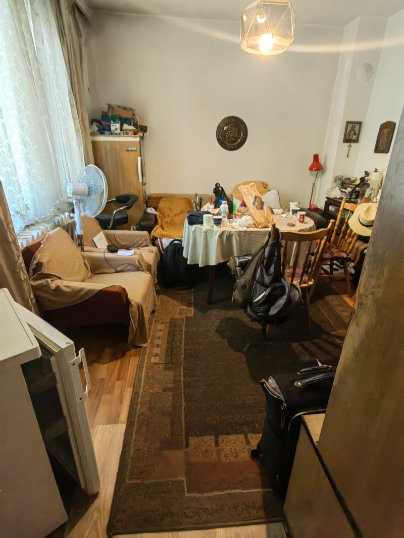Продава 2-СТАЕН, град София, Център • 180000 € / 352049.40 лв. • 49563417 1 — Holmes.bg Продава 2-СТАЕН, град София, Център • 180000 € / 352049.40 лв. • 49563417 1