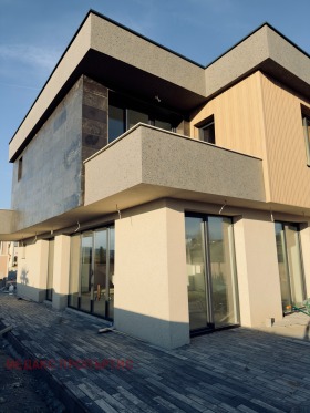 Снимка Продава КЪЩА