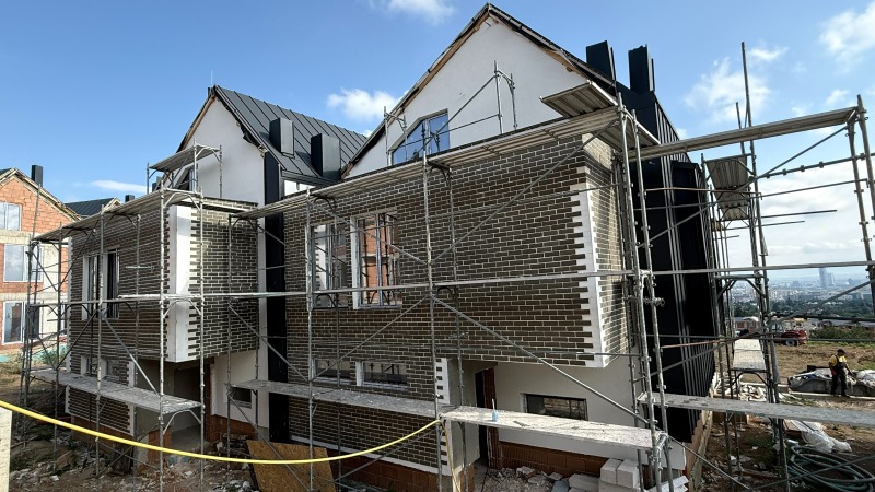 Продава КЪЩА, град София, в.з.Малинова долина - Герена • 660000 € / 1290847.80 лв. • 22971260 1 — Holmes.bg Продава КЪЩА, град София, в.з.Малинова долина - Герена • 660000 € / 1290847.80 лв. • 22971260 1