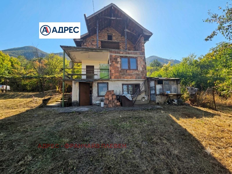 Продава КЪЩА, област Враца, с. Бели извор • 27000 € • 37709445 1 — Holmes.bg Продава КЪЩА, област Враца, с. Бели извор • 27000 € • 37709445 1