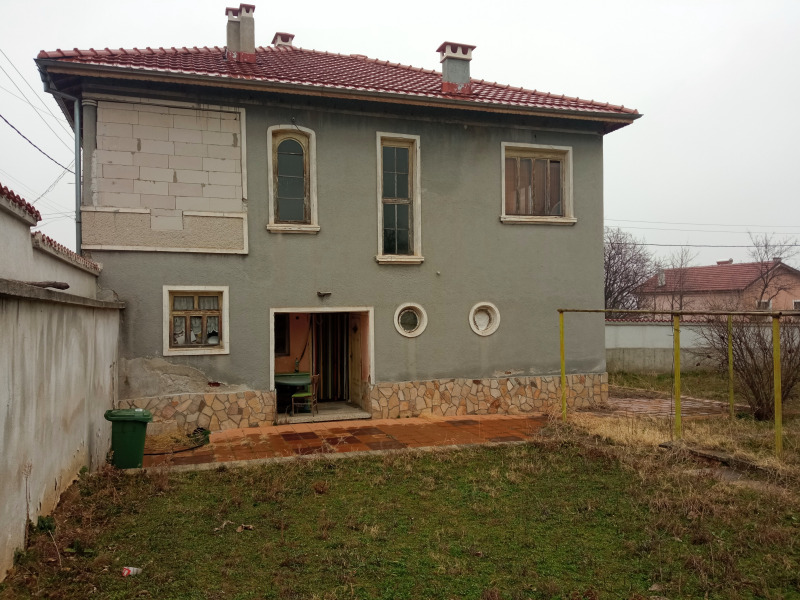 Продава  Къща, област Пловдив, с. Червен •  160 000 EUR • ID 34790557 — holmes.bg - [1] 
