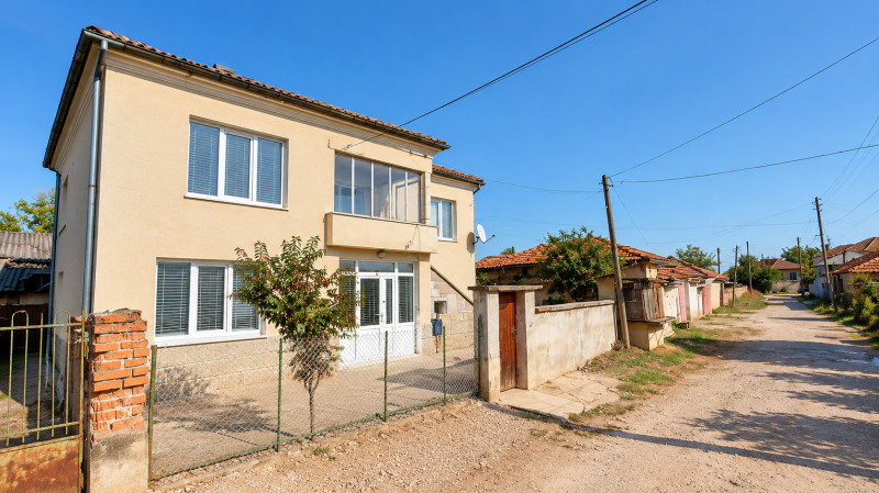 Продава КЪЩА, област Хасково, с. Лозен • 64900 € • 59412169 1 — Holmes.bg Продава КЪЩА, област Хасково, с. Лозен • 64900 € • 59412169 1