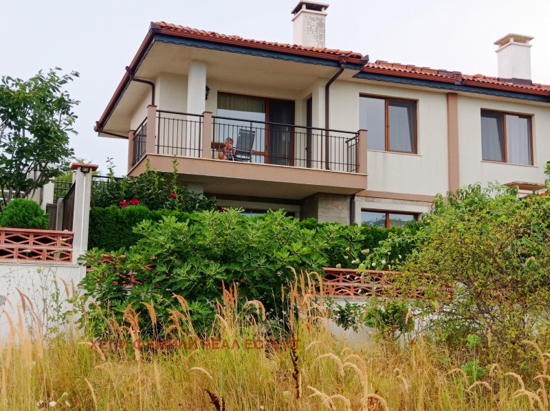 Продава КЪЩА, област Варна, гр. Бяла • 170000 € • 20023103 1 — Holmes.bg Продава КЪЩА, област Варна, гр. Бяла • 170000 € • 20023103 1