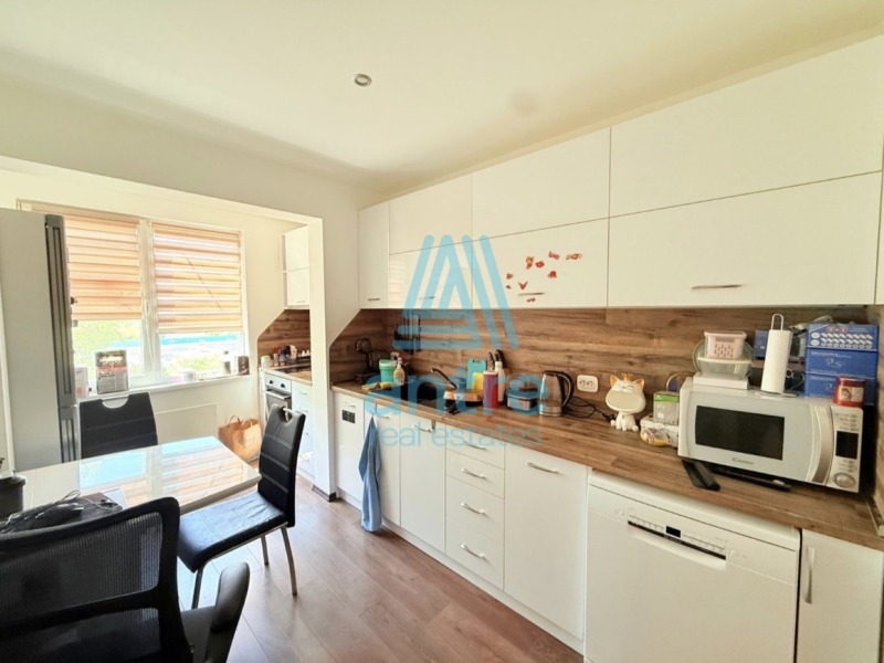 Продава 3-СТАЕН, град София, Люлин 3 • 209990 € • 91193974 1 — Holmes.bg Продава 3-СТАЕН, град София, Люлин 3 • 209990 € • 91193974 1