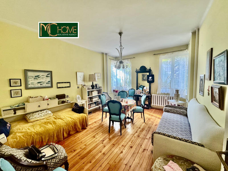 Продава МНОГОСТАЕН, град София, Център • 829990 € / 1623319.34 лв. • 42611513 1 — Holmes.bg Продава МНОГОСТАЕН, град София, Център • 829990 € / 1623319.34 лв. • 42611513 1