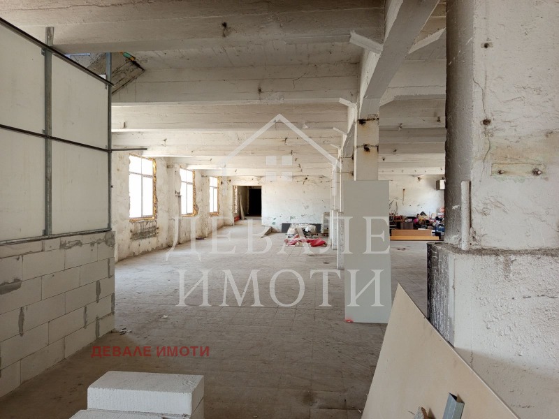 Продава ПРОМ. ПОМЕЩЕНИЕ, град Русе, Промишлена зона - Запад • 150000 € / 293374.50 лв. • 14567861 1 — Holmes.bg Продава ПРОМ. ПОМЕЩЕНИЕ, град Русе, Промишлена зона - Запад • 150000 € / 293374.50 лв. • 14567861 1